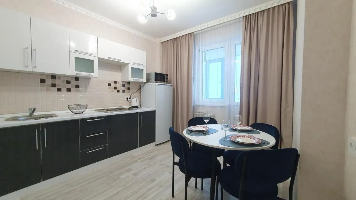 Image 3 of 27 1 комн кв с кондиционером возле Байтерка на 4х человек