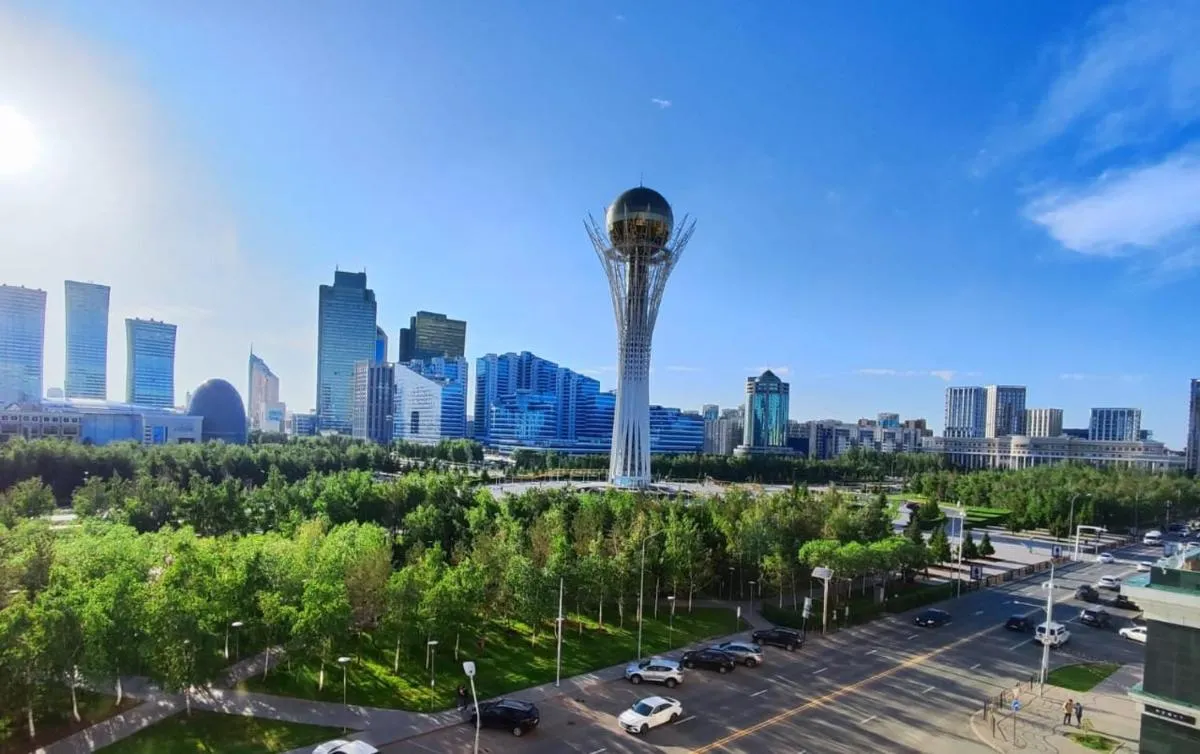 Image of 36 3х комн кв на 1-8 человек с ШИКАРНЫМ видом на Байтерек