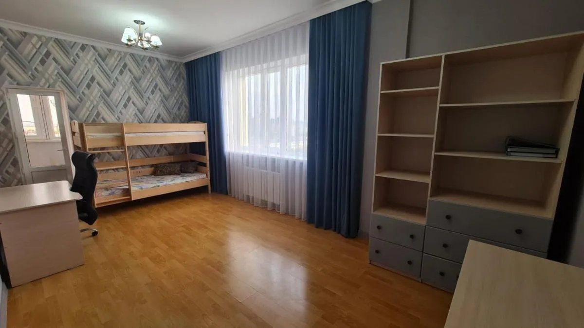 Image 1 of 3х комнатная квартира в Астане