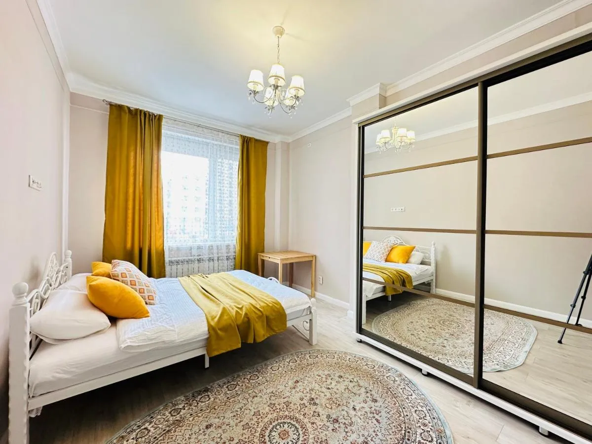 Image 1 of Apartaments COSTA 2х-комн с 2мя кроватями,раскладным диваном ЖК Экспо Бульвар-6