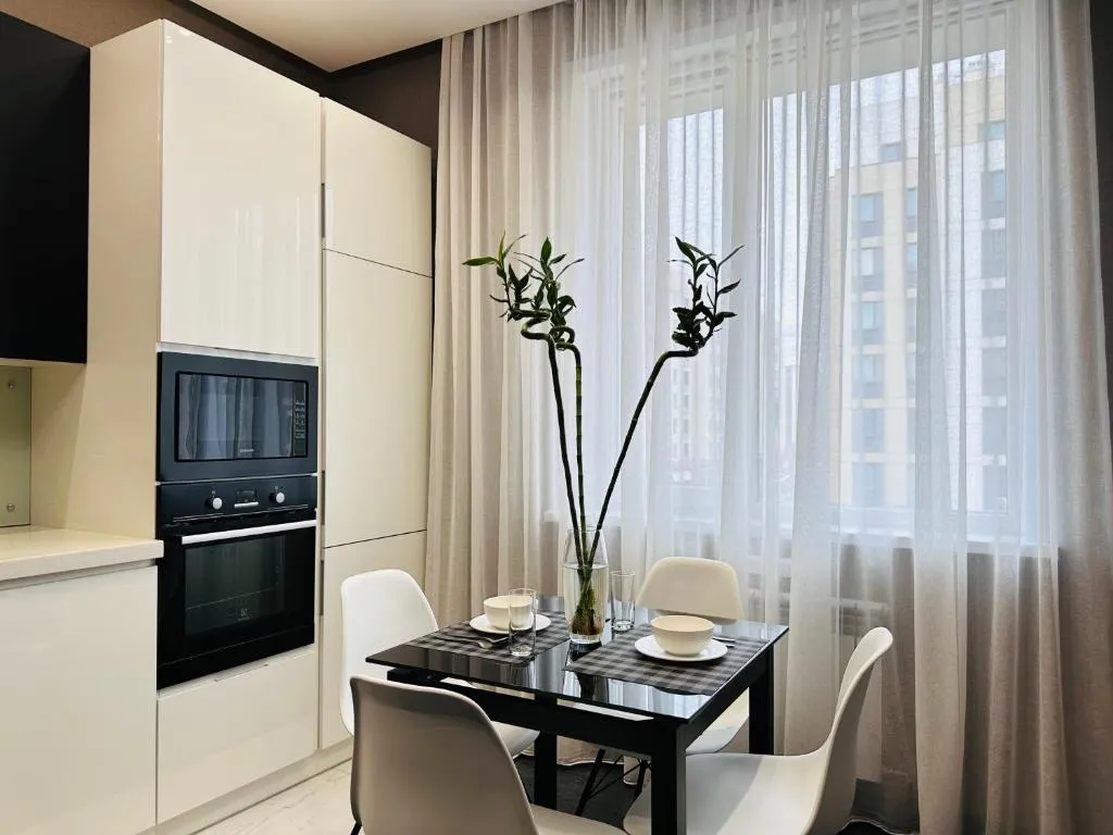 Image of EXPO Boulevard Apartments