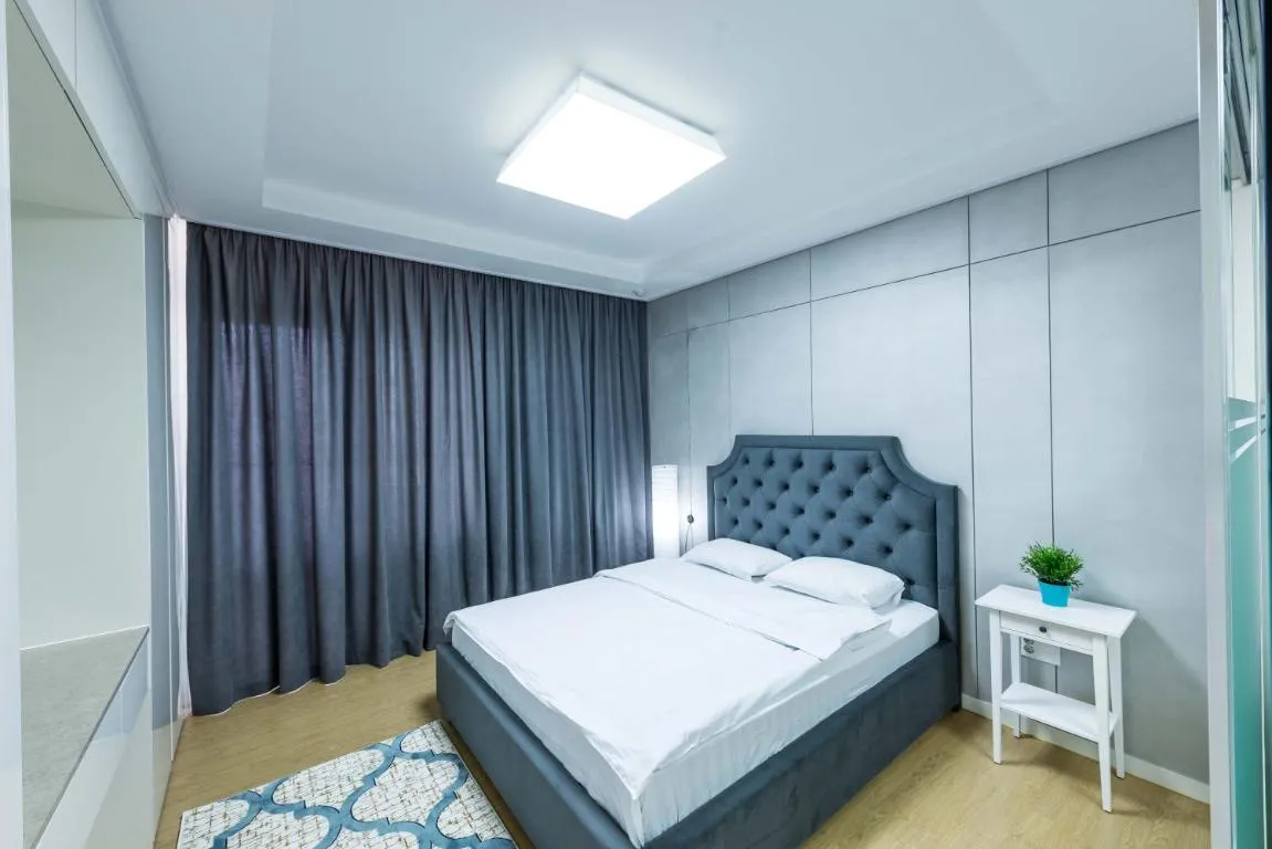 Image of THEADDRESS HIGHVILL Lux